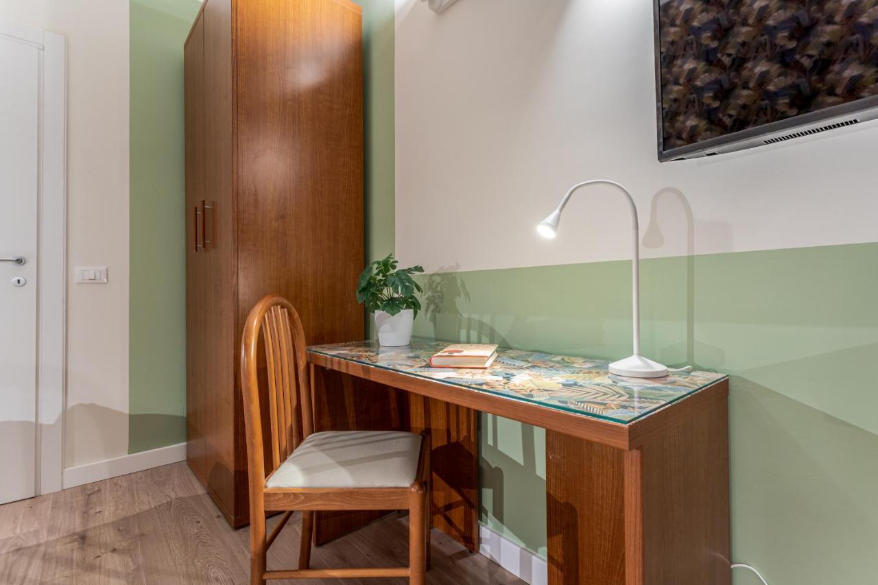 Vittoria Garden Suites Рим Экстерьер фото