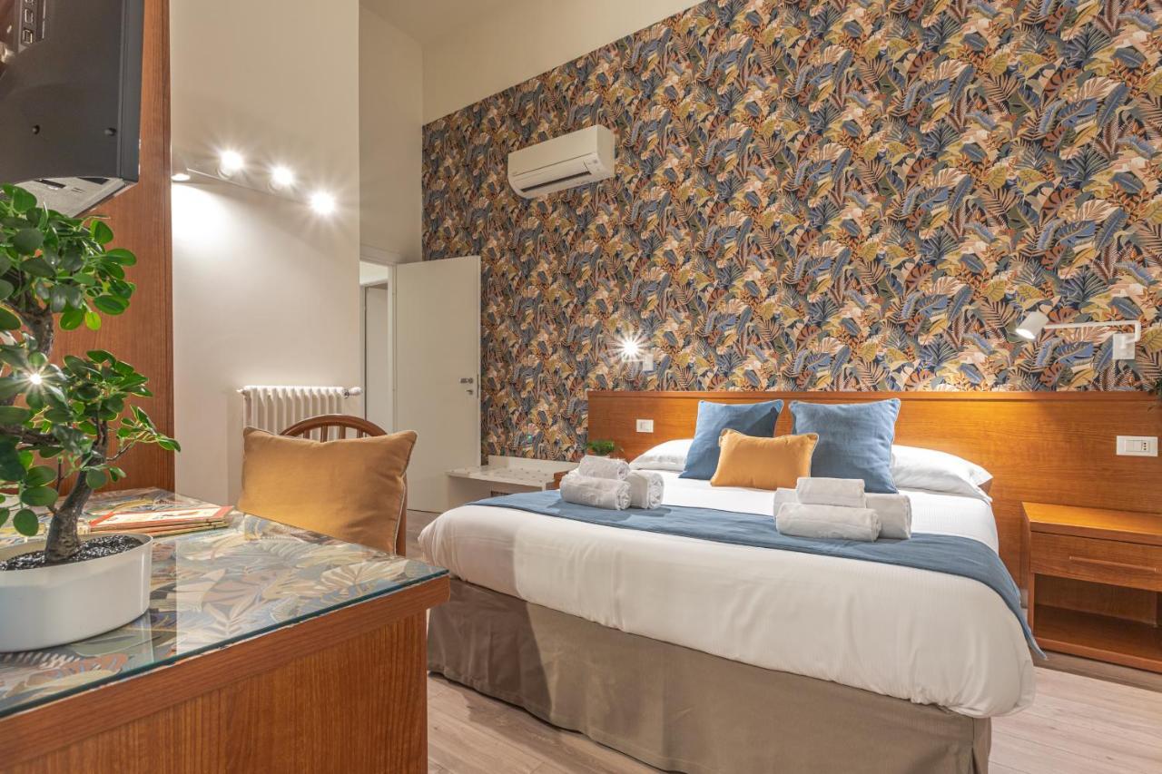 Vittoria Garden Suites Рим Экстерьер фото
